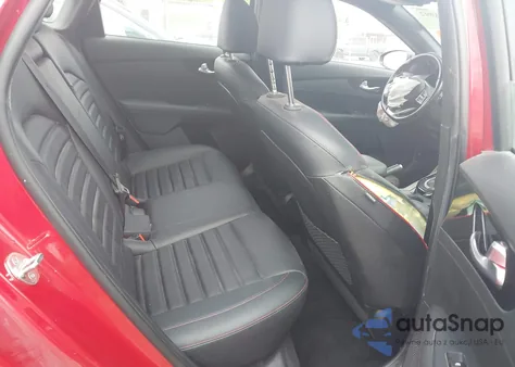 2021 Kia Forte Gt из США, поврежденный, VIN 3KPF44AC5ME288321